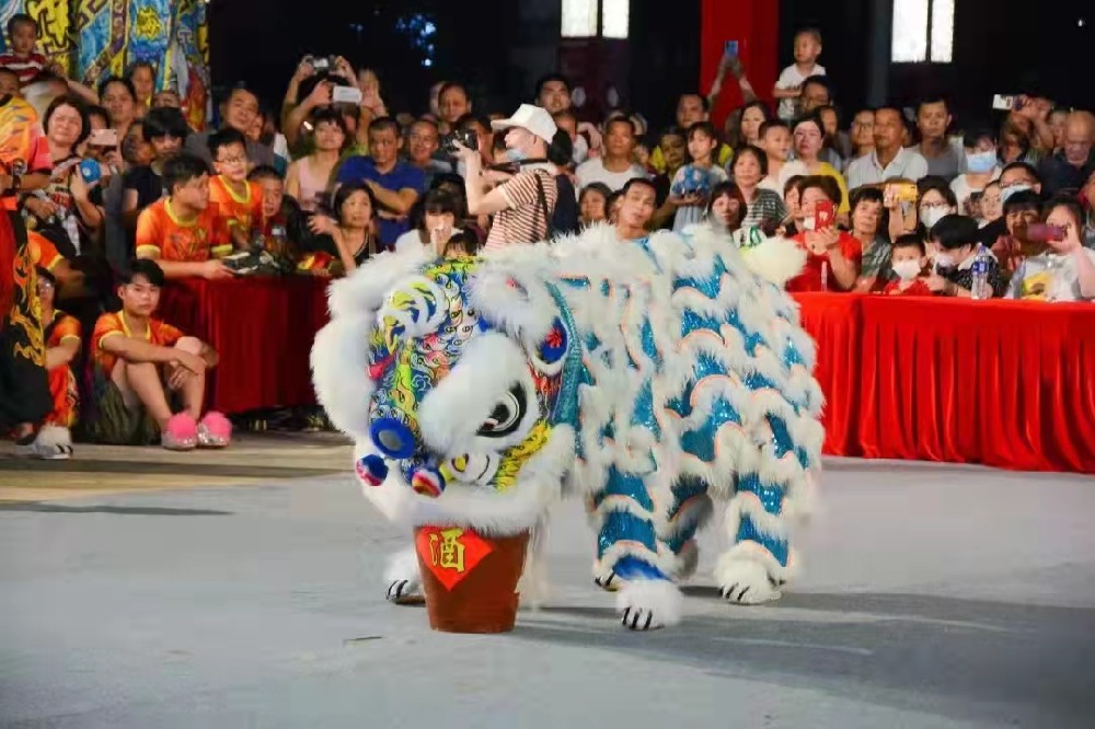 清远小鹏汽车旗舰店 活动视频